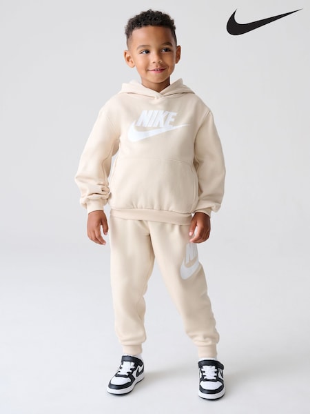 Nike Neutral Little Kids Club Fleece Tracksuit Set (D67275) | £42