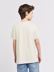 Lee White Boys Badge 100% Cotton T-Shirt - Image 3 of 8