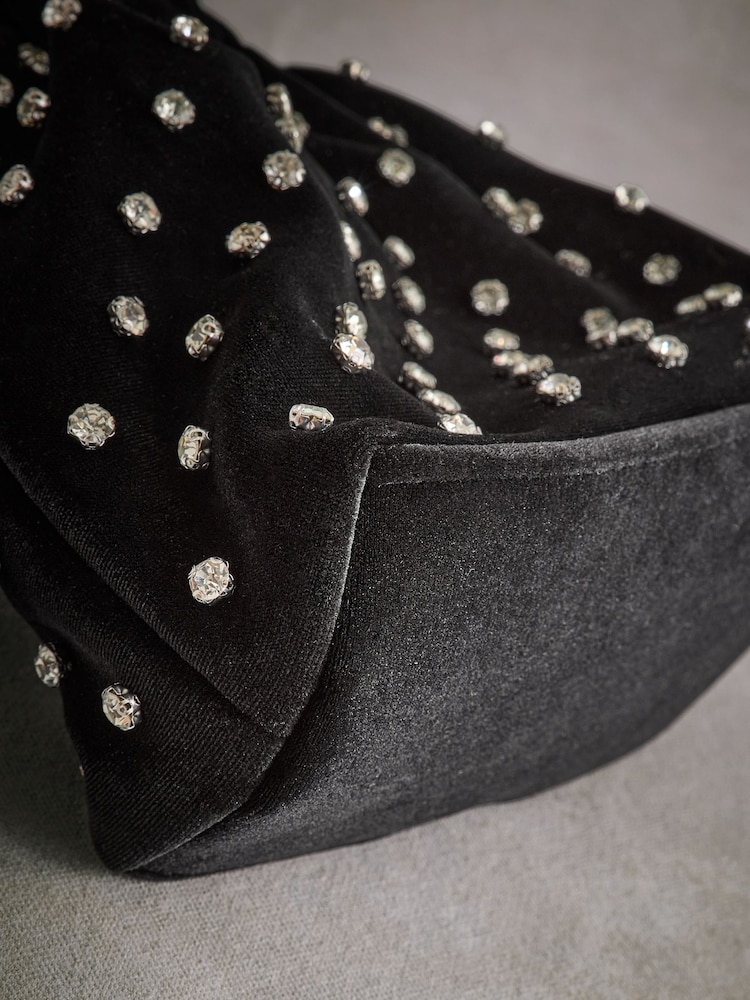 Black Tabitha Simmons Kaza Velvet Wristlet Bag - Image 10 of 10